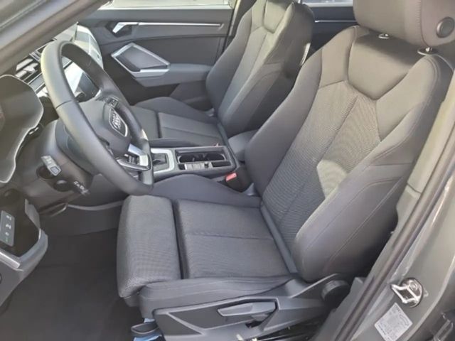 Audi Q3 35 TFSI S-Line