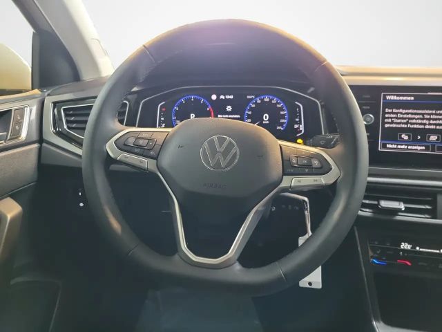 Volkswagen Polo 1.0 TSI DSG Style