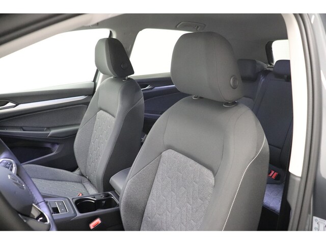 Volkswagen Golf 1.5 TSI Golf VIII Move