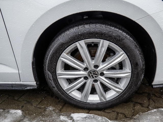 Volkswagen Touran 1.5 TSI DSG R-Line