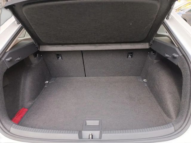 Volkswagen Taigo 1.5 TSI DSG Style