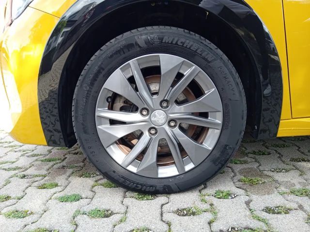 Peugeot E-208 Allure Pack