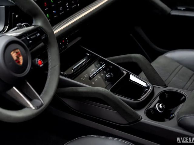 Porsche Cayenne Coupé E-Hybrid Turbo