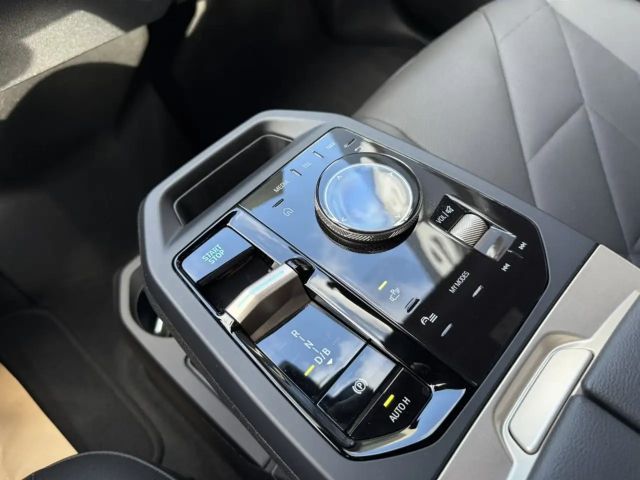 BMW iX xDrive40