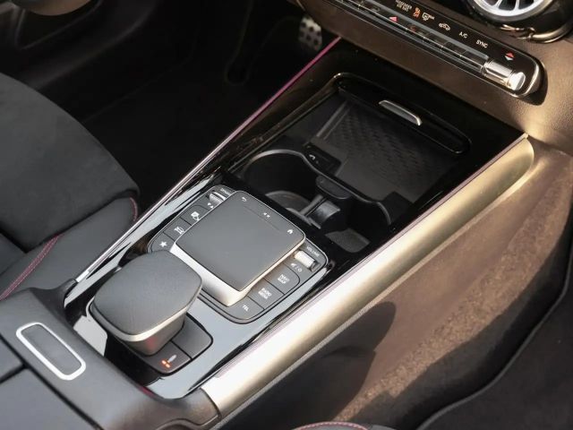 Mercedes-Benz A 35 AMG 4MATIC AMG Line