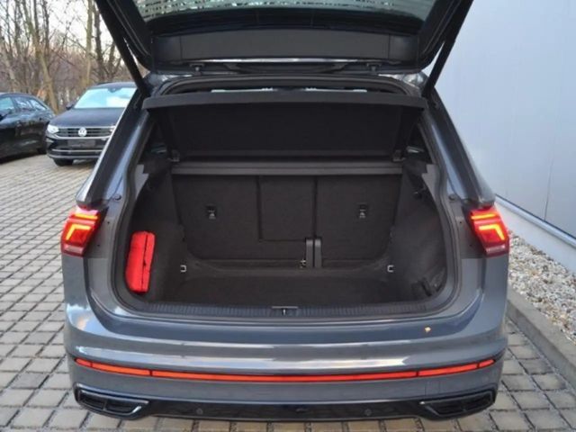 Volkswagen Tiguan 2.0 TDI DSG R-Line Style