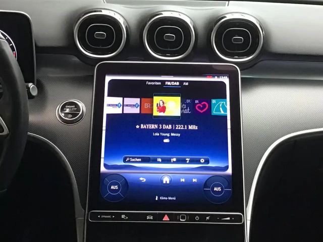 Mercedes-Benz C 180 AVANTGARDE Sedan