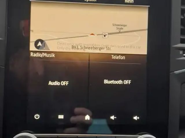 Renault Megane TCe 140 Techno