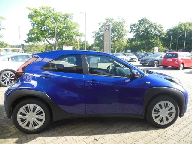 Toyota Aygo X Business Hatchback S-CVT