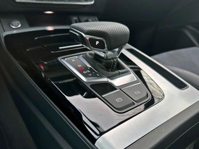 Audi Q5 Quattro S-Line Sportback