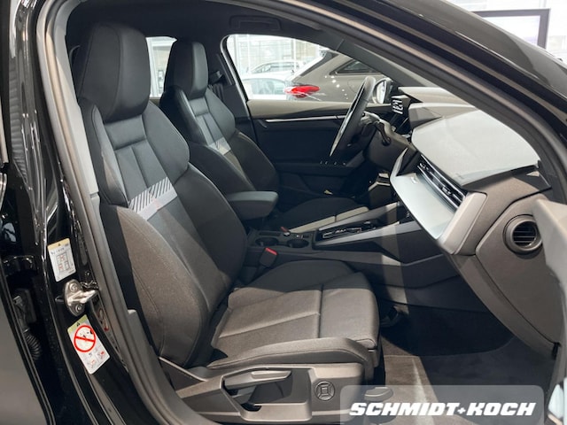 Audi A3 30 TFSI S-Line S-Tronic Sportback