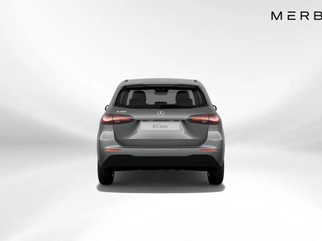 Mercedes-Benz B 180 Sedan