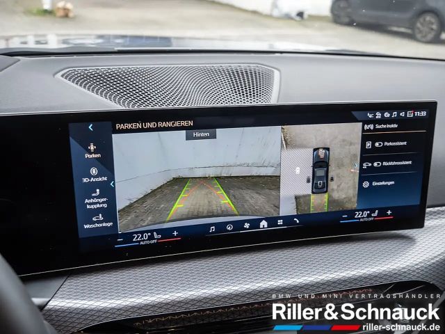 BMW 330 330i M-Sport Sedan xDrive