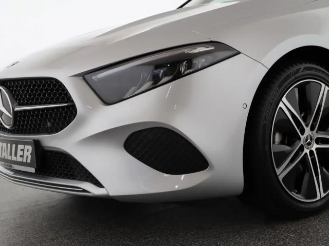 Mercedes-Benz A 180 Progressive