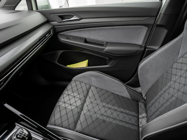 Volkswagen Golf 1.5 TSI Golf VIII R-Line