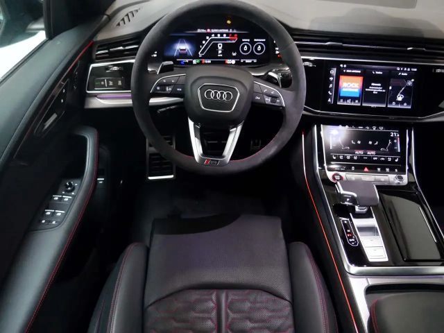 Audi RS Q8 Quattro