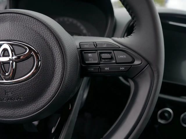 Toyota Aygo 1.0 VVT-i Business Hatchback