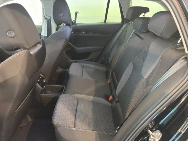 Skoda Octavia Selection