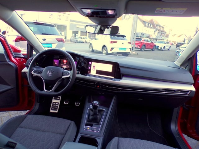 Volkswagen Golf 1.5 TSI Golf VIII Move