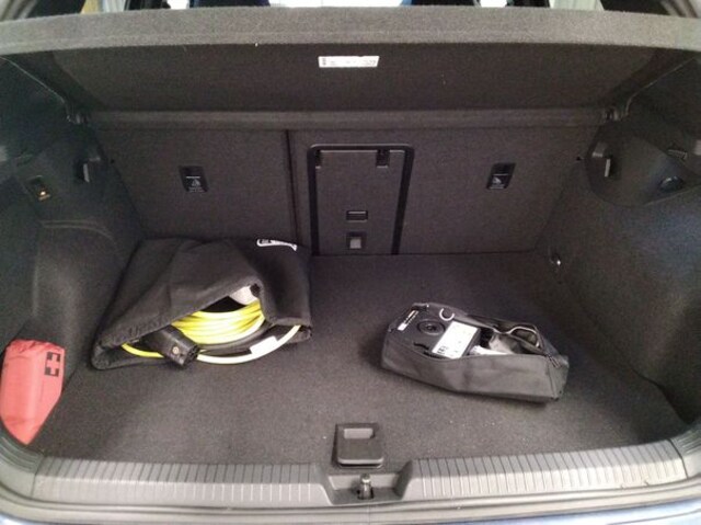 Volkswagen Golf Matrix/CarPlay/Black/AHK/Virt/360/ACC