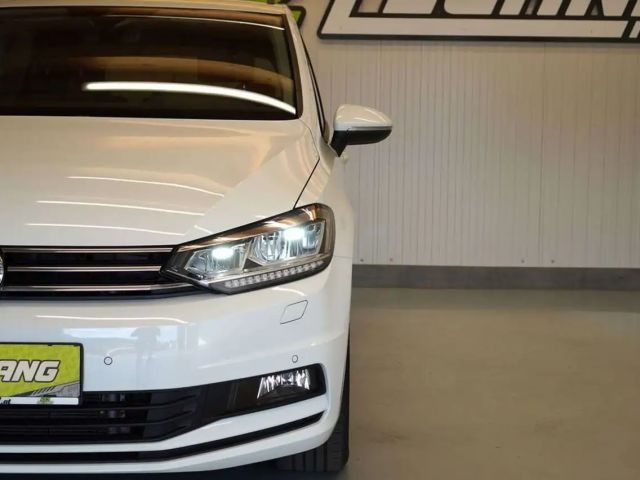 Volkswagen Touran DSG