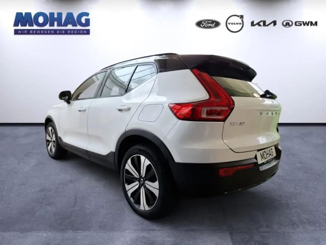 Volvo XC40 Core Recharge