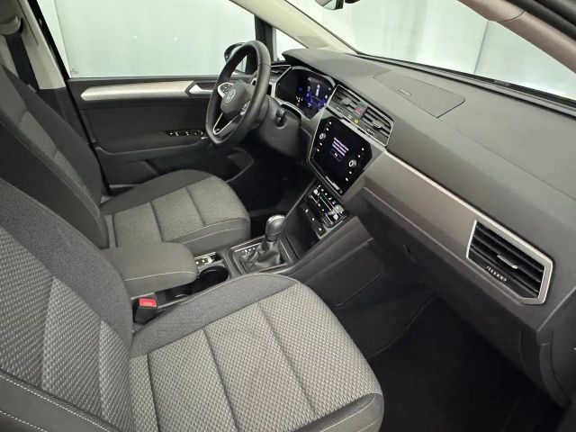 Volkswagen Touran DSG Life