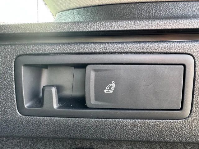 Volkswagen Passat 1.5 TSI Business DSG Variant