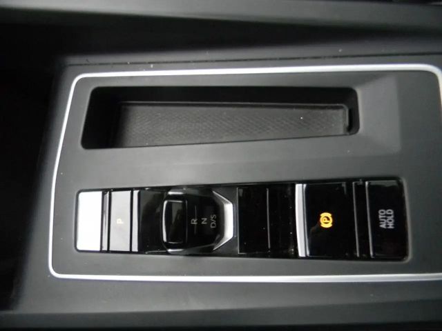 Volkswagen Golf DSG Golf VIII IQ.Drive