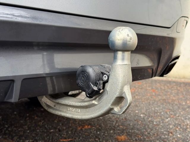 BMW 545 545e Sedan xDrive