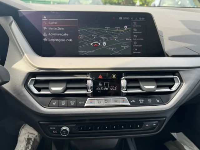 BMW 116 116i 5-deurs Sedan