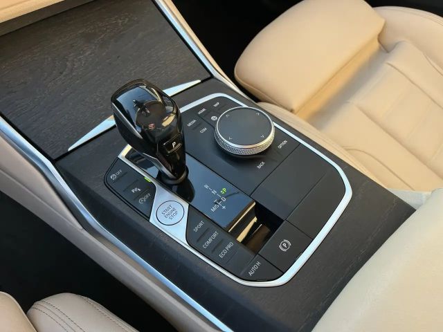 BMW 320 320i Sport Line Touring