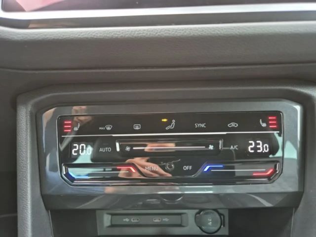 Volkswagen Tiguan 4Motion DSG R-Line