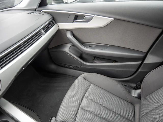 Audi A4 35 TDI Avant S-Tronic