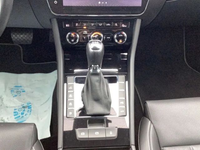 Skoda Superb 1.4 TSI Combi iV