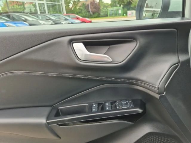 Ford Puma EcoBoost Titanium