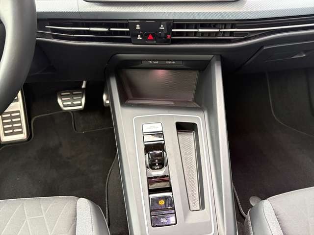 Volkswagen Golf DSG Variant