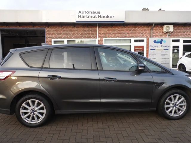 Ford S-Max Trend