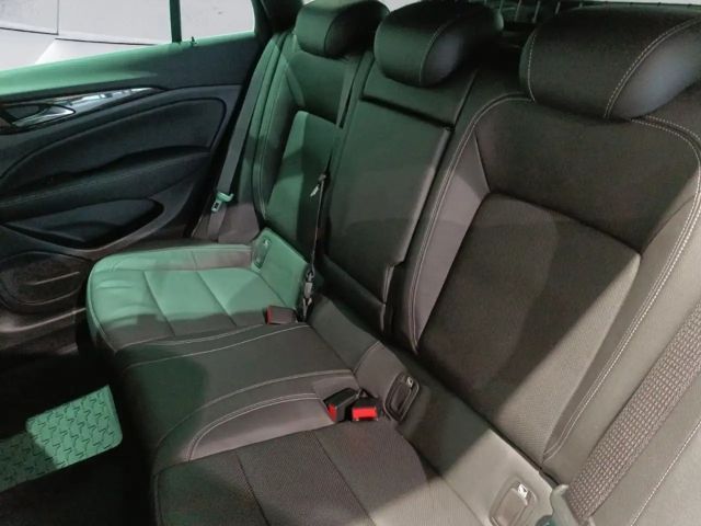 Opel Insignia 2.0 CDTI Sports Tourer