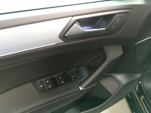 Volkswagen Touran 1.5 TSI DSG