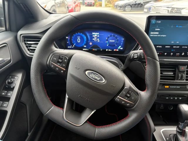 Ford Focus EcoBoost ST Line Wagon