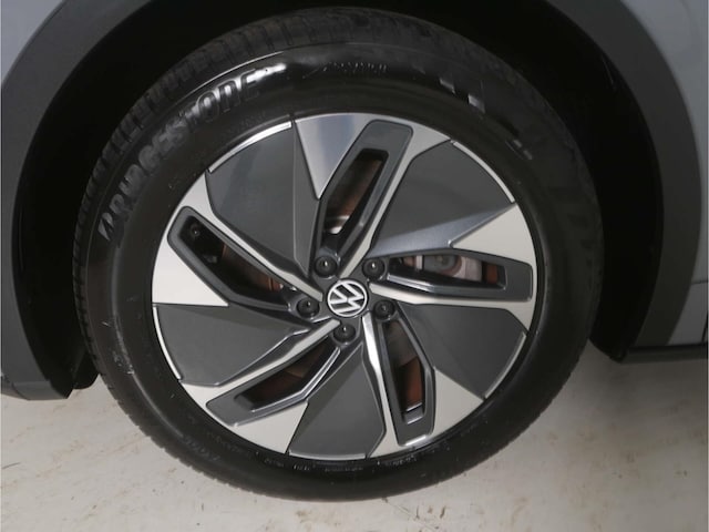 Volkswagen ID.5 77 KWh Pro