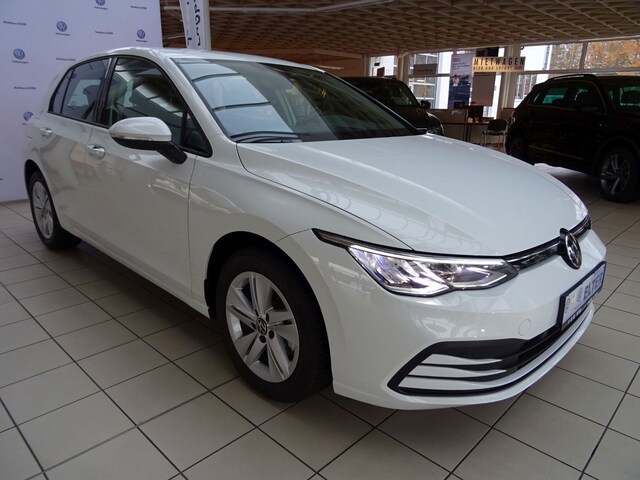 Volkswagen Golf 1.5 eTSI DSG