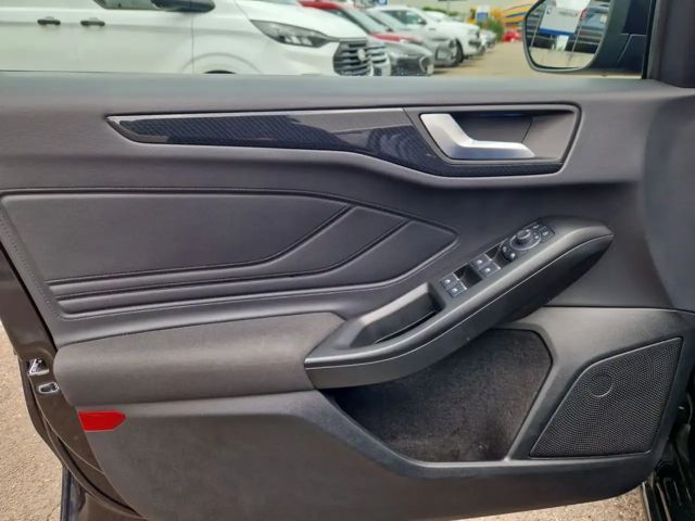 Ford Focus EcoBoost ST Line Wagon