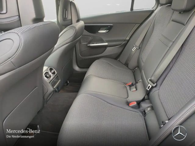 Mercedes-Benz C 220 AVANTGARDE C 220 d Estate