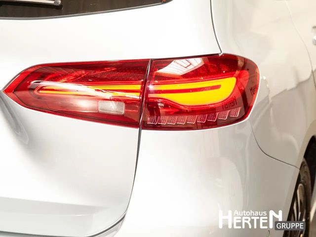 Mercedes-Benz B 200 Progressive Sedan