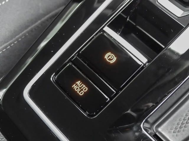 Volkswagen Golf 2.0 TDI DSG Style Variant