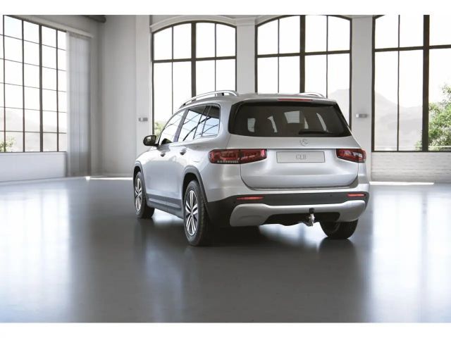 Mercedes-Benz GLB 180 GLB 180 d