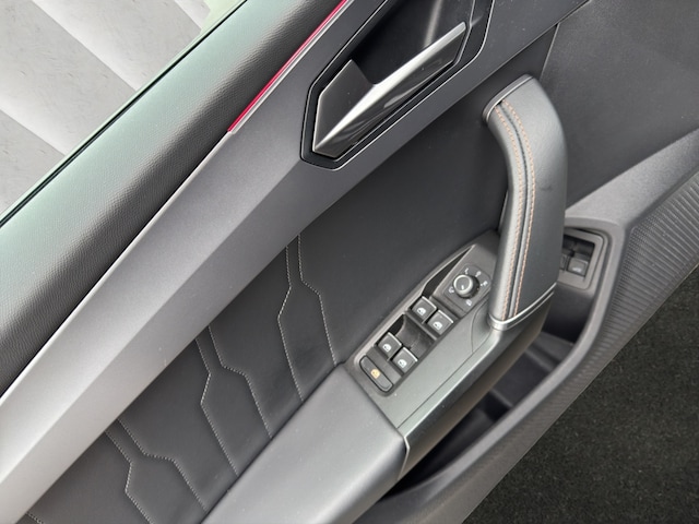 Cupra Leon Sportstourer e-Hybrid