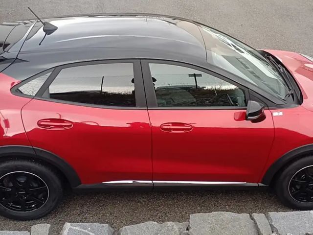 Ford Puma EcoBoost Titanium